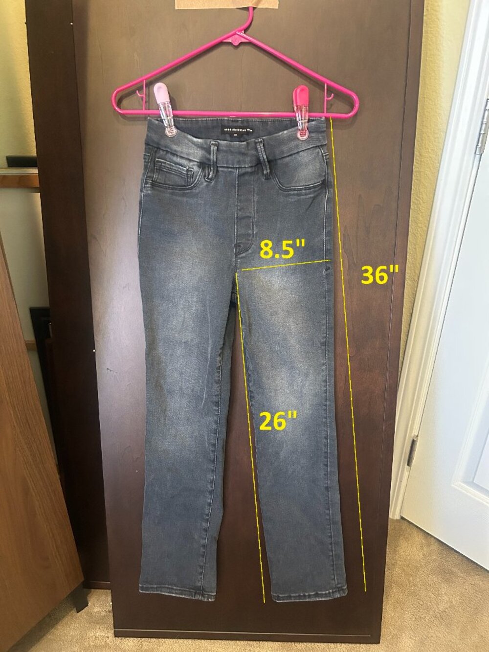 Good American Gray Straight-Leg Jeans – Size XS